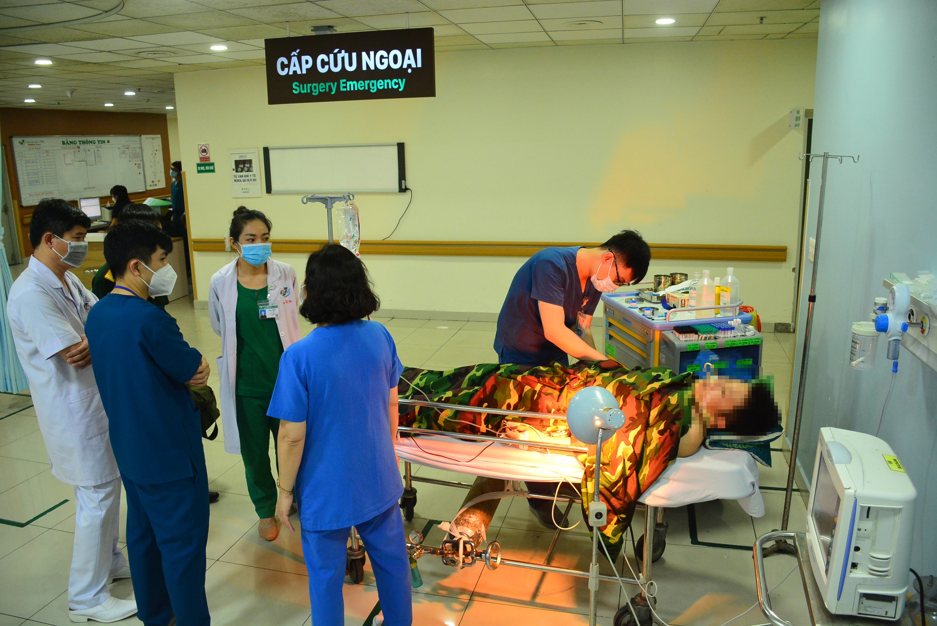 cap cuu bang truc thang anh 1