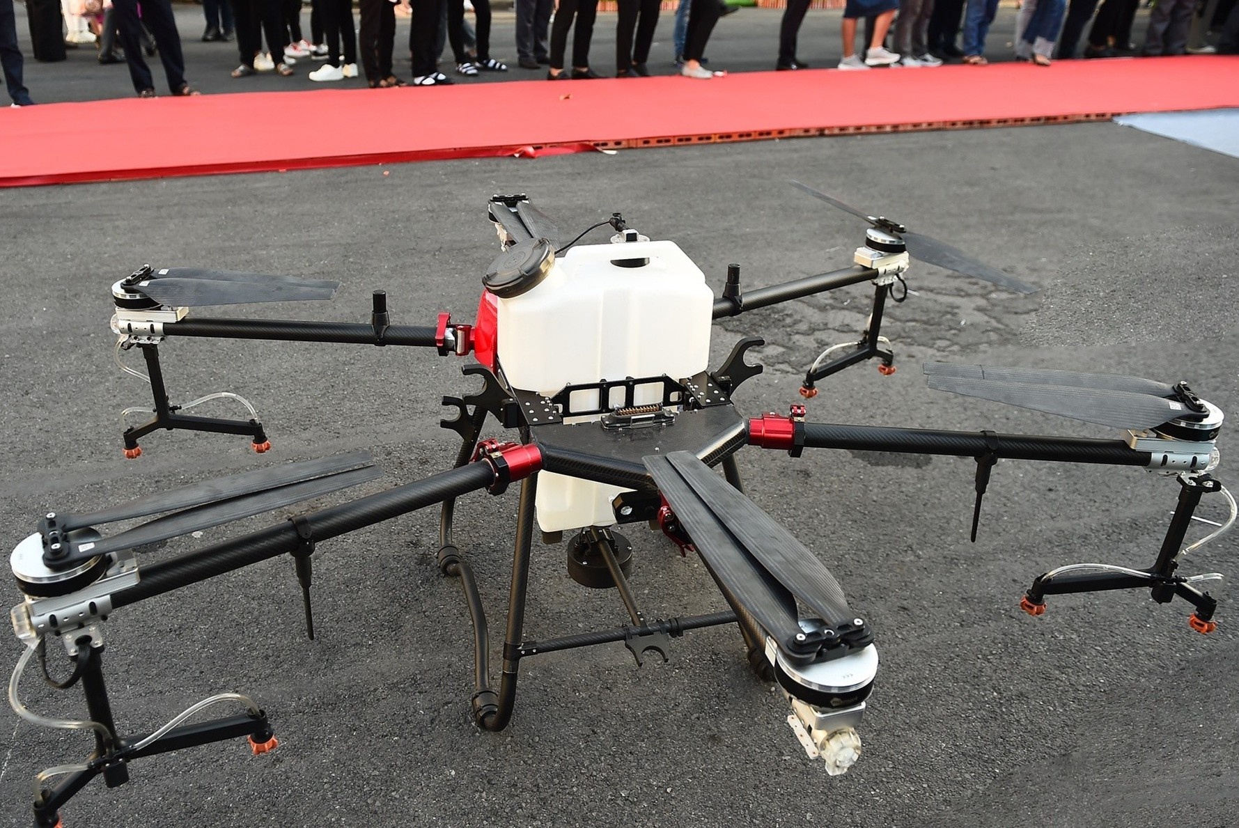 TP Thu Duc su dung may bay khong nguoi lai de giam sat an ninh hinh anh