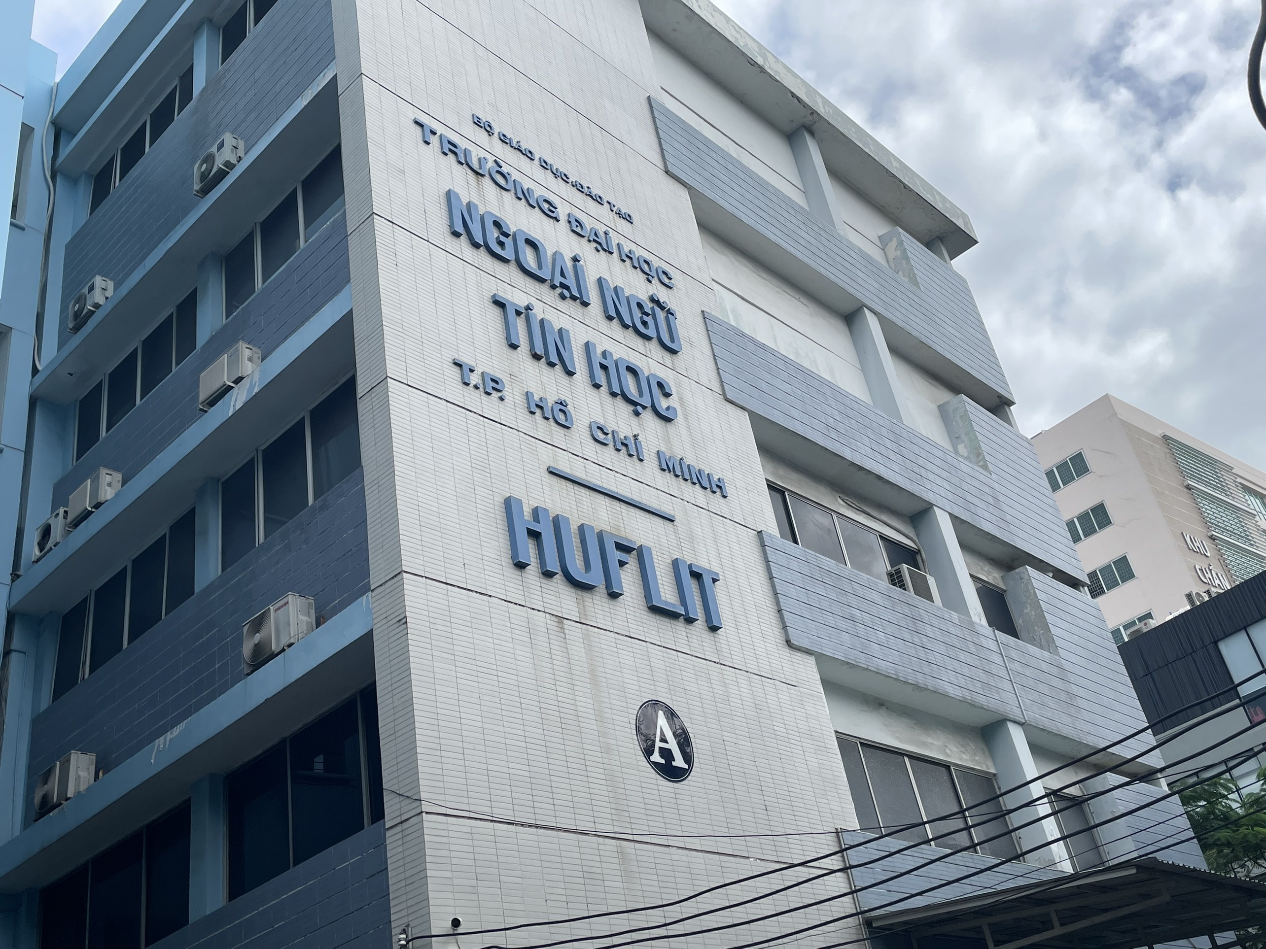 Nguoi tung tin bia dat nu sinh bi hiep dam se bi xu phat the nao? hinh anh