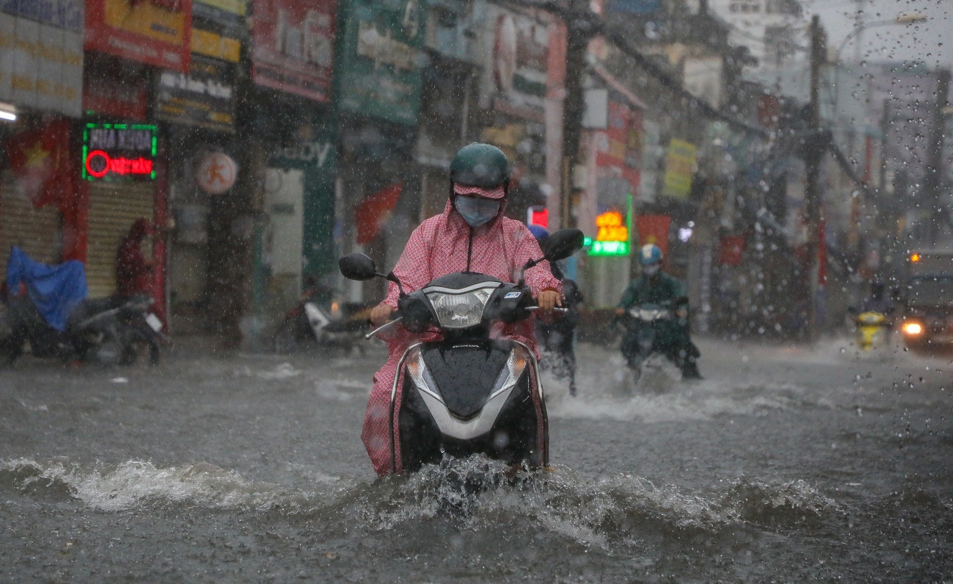 TP.HCM mua nhung ngay can Tet hinh anh