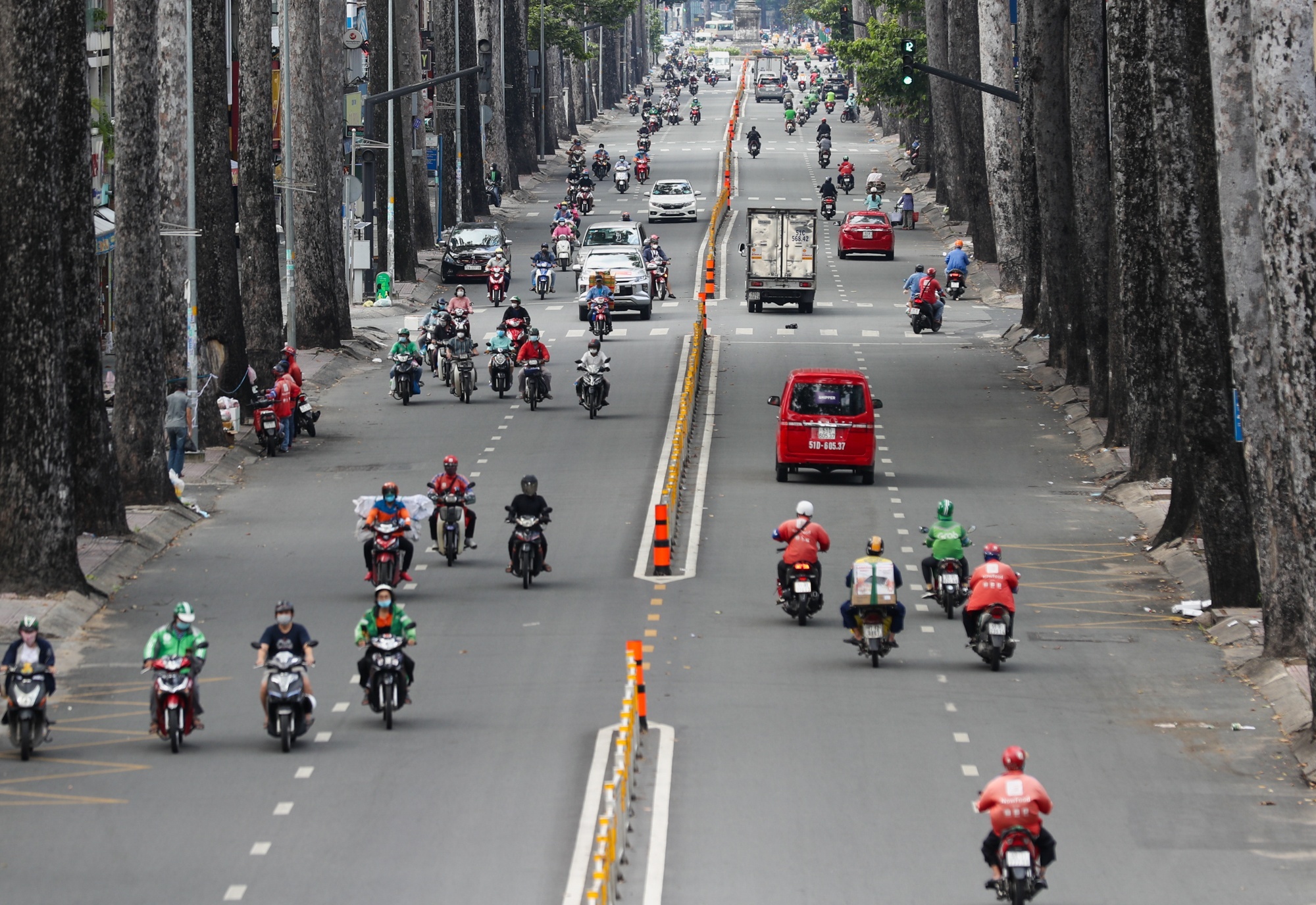 15 tuyen duong tai TP.HCM duoc dieu chinh giao thong hinh anh