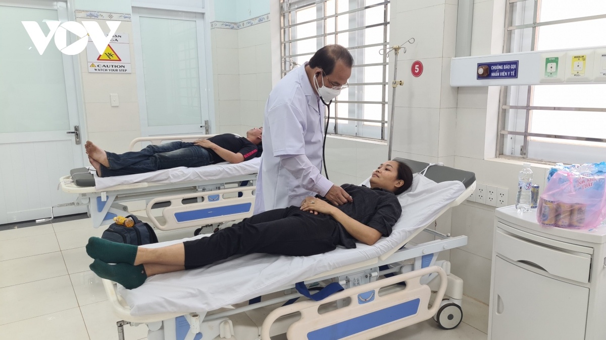 Nan nhan ke khoanh khac xe giuong nam lao vao nha dan ven quoc lo 14 hinh anh