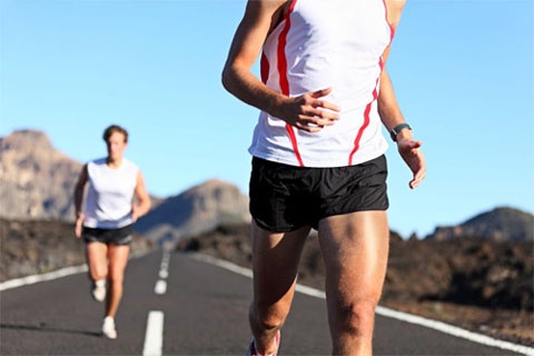 Tập thể dục giúp đốt cháy chất béo, tăng cường testosterone.