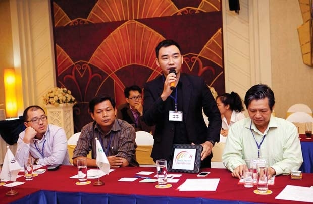 Lam giau tu san ve may bay gia re hinh anh