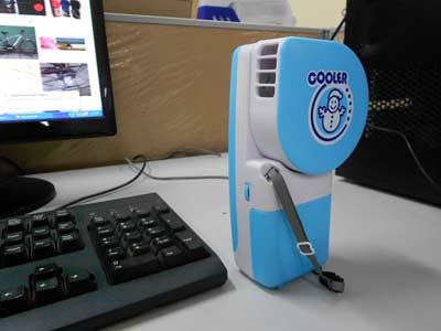 Điều hòa mini cầm tay mini có thể 