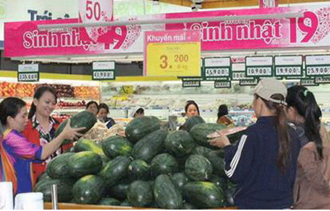 Sieu thi giai cuu 200 tan dua hau va hanh tay hinh anh