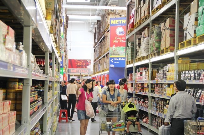 nghịch lý báo lỗ tới hơn nửa triệu tỷ đồng, Metro vẫn phình ra 19 điểm bán lẻ mới dấy lên mối hoài nghi chuyển giá suốt năm qua.