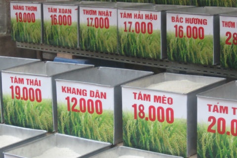 Tiet lo bat ngo tu nguoi ban gao hinh anh