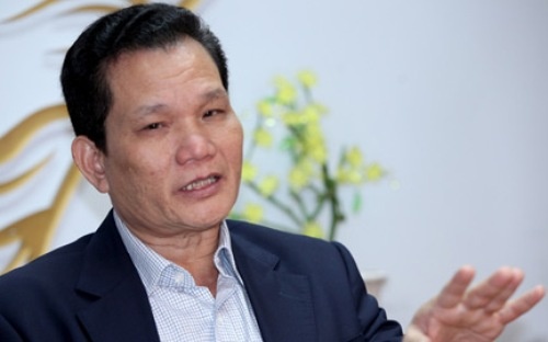 Vi sao nhieu lao dong chap nhan kiem tien bang moi gia? hinh anh