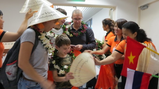 Noi long doanh nghiep du lich hinh anh