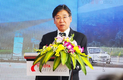 Toyota đã lên kịch bản về chuyện đi và ở tại Việt Nam.