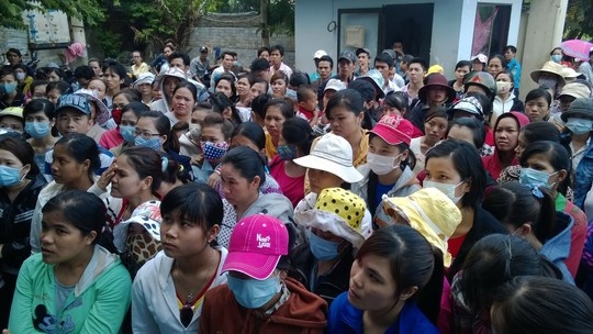 Dau dau vi trao luu dua nhau nghi viec! hinh anh