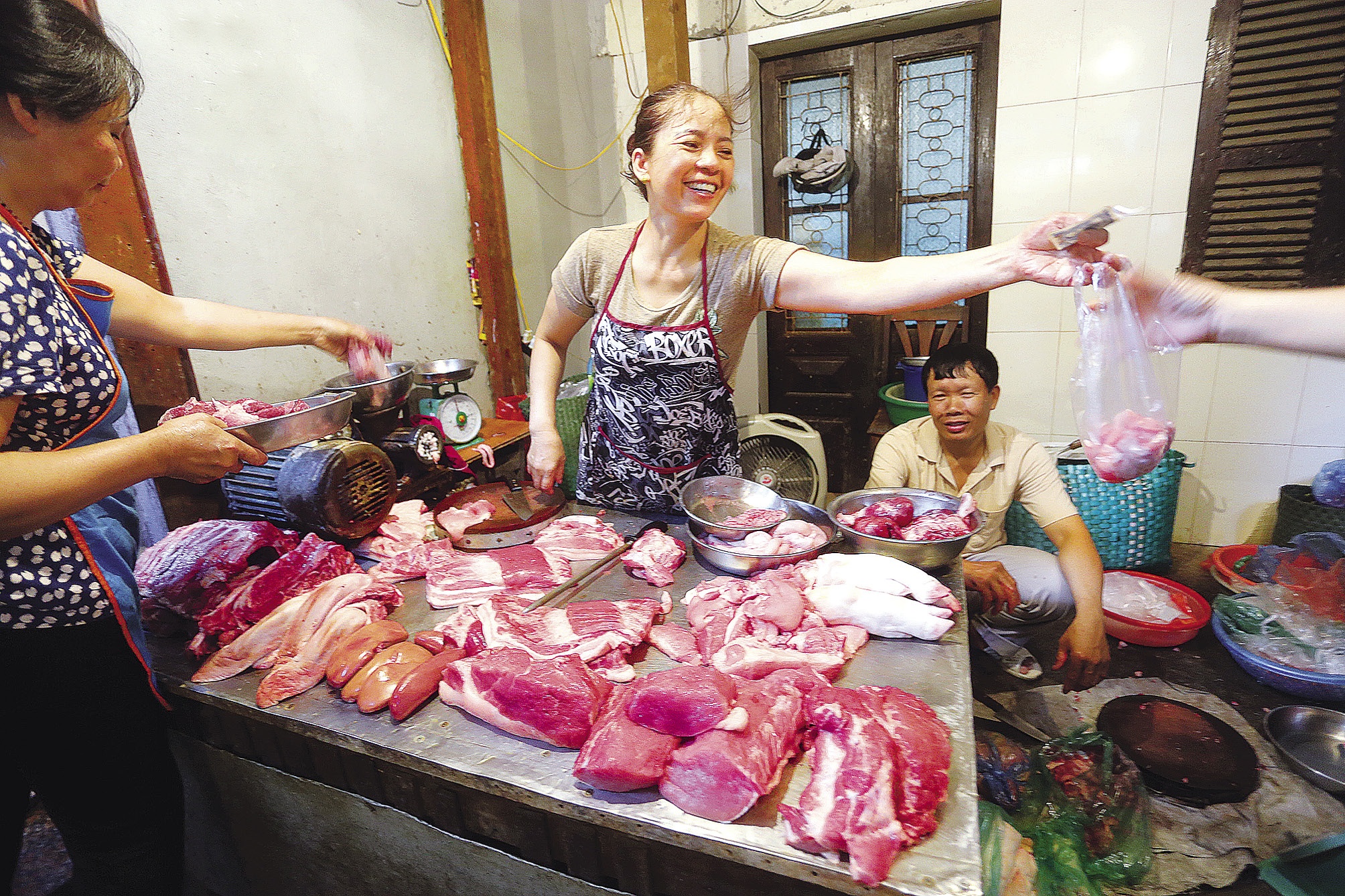 Sau tang gia xang, dien: Bo yeu cau, thi truong co chiu? hinh anh