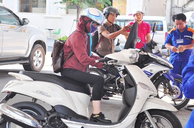 Quy binh on gia xang dau con hon 2.800 ty dong hinh anh