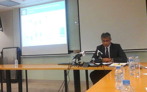 Toc do tang truong kinh te VN se cham lai trong nam 2016 hinh anh