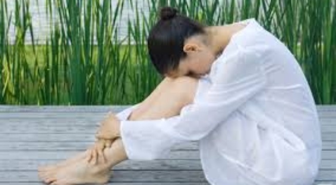 Huyet trang co mui, do dau? hinh anh