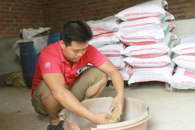 8X treo bang dai hoc, len nui lam trang trai thu 7 ty hinh anh