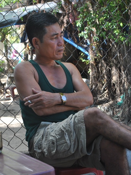 Ông Trần Văn Sơn kể chuyện bị thương lái lừa khi bán kỳ nam.