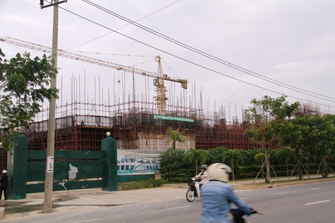 Da Nang 'xu' du an treo, tra bai bien cho dan hinh anh