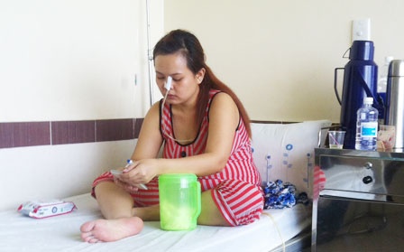 Chị Giàu điều trị tại bệnh viện.