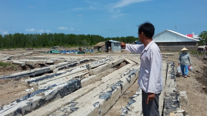 Cống Rọ Ghe thi công từ năm 2012 đến nay vẫn chưa hoàn thành.