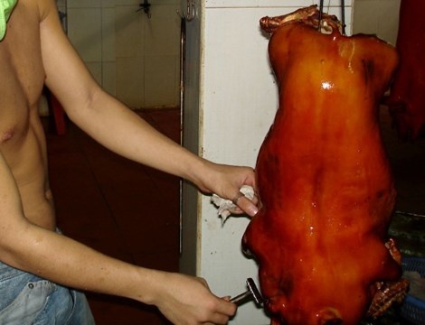 ‘Soi’ tu nuoc da den heo quay: Doc va ban hinh anh