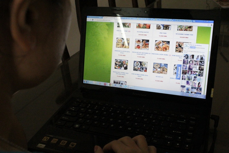 'Cho' an kieng soi dong tren mang hinh anh