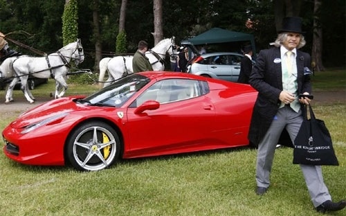 Gioi trieu phu nam gan mot nua tai san cua the gioi hinh anh