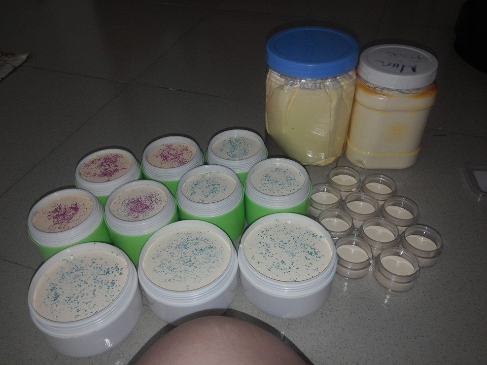 My pham gia sieu re o Sai Gon hinh anh