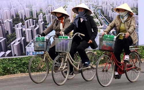 Lo bat dong san qua nong hinh anh