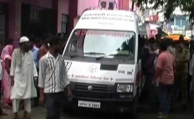 Khong dua hoi lo, mot phu nu An Do bi lam dung, thieu chet hinh anh