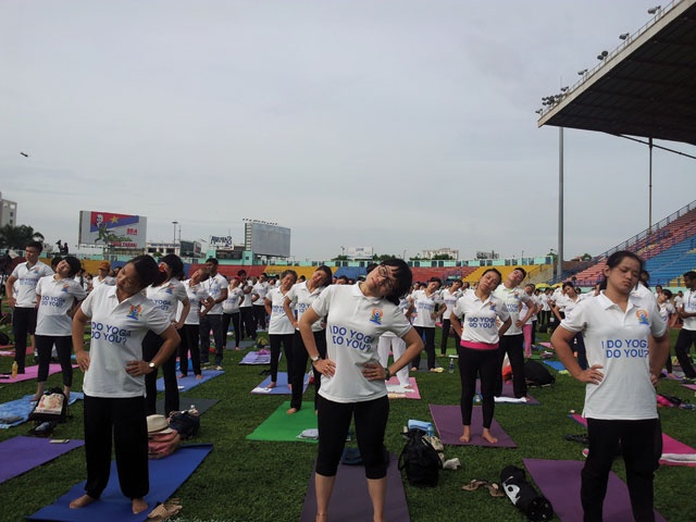 Yoga được kết hợp với nhiều môn khác từ võ thuật đến aerobic...
