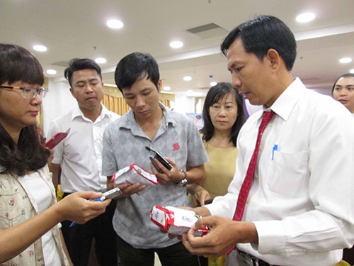 Ma tran my pham, khan giay uot hinh anh