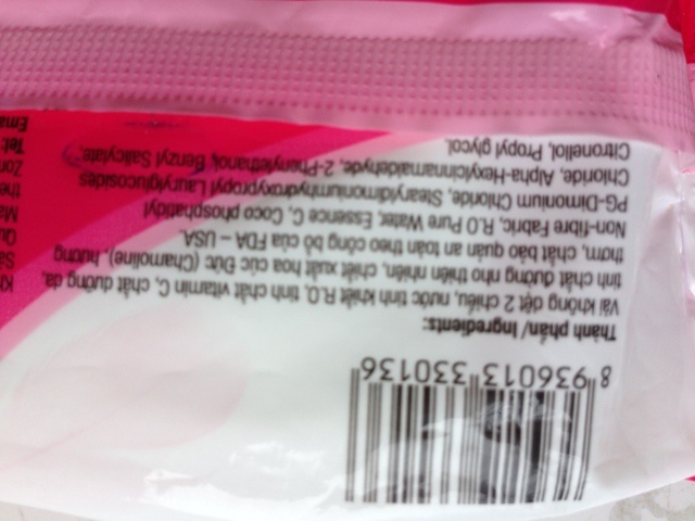 ... nhưng mặt sau của bao bì ghi rõ có