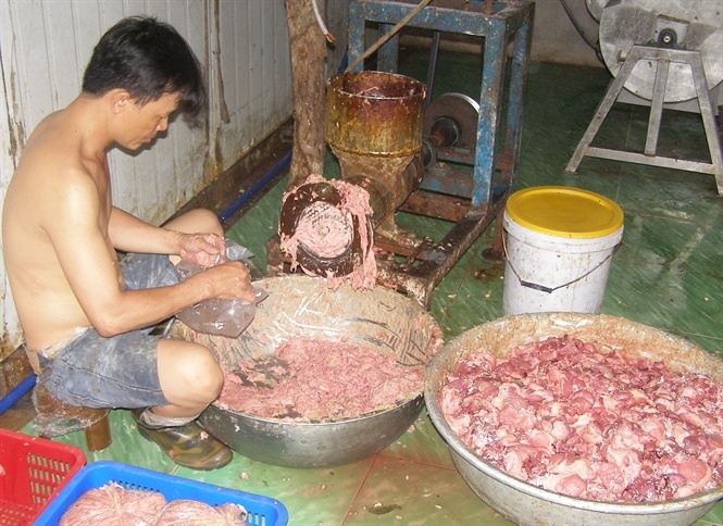 Ho bien thit ban thanh bo vien, dac san hinh anh