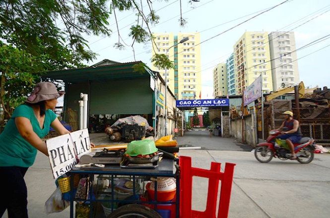 Chủ đầu tư cao ốc An Lạc quậnBình Tân thu tiền chênh ngoài hợp đồng hàng trăm triệu để lách quy định gói <abbr class=