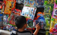 Day thun, tam... Trung Quoc tan cong hang Viet hinh anh