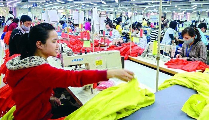 Có đến gần 70% doanh nghiệp không có lãi, việc tăng lương tối thiểu không hợp lý sẽ làm gia tăng tình trạng thua lỗ của các doanh nghiệp (ảnh minh họa).