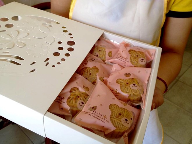 Bi mat banh trung thu handmade hinh anh