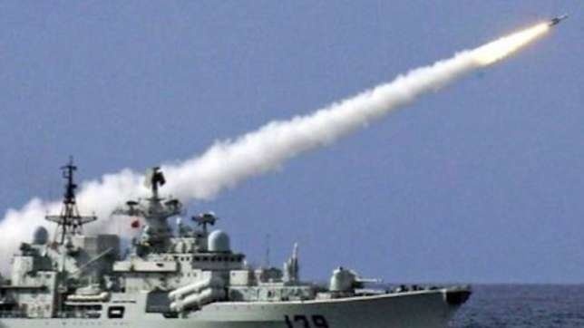 Trung Quoc tap tran ram ro tren bien Hoa Dong hinh anh