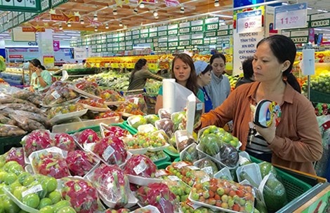 Hang nghin mat hang giam gia khung hinh anh