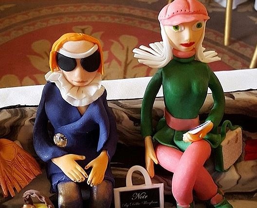 Người đặt chiếc bánh không tiết lộ danh tính nhưng là đại gia sống ở Các Tiểu Vương Quốc Ả Rập Thống Nhất.