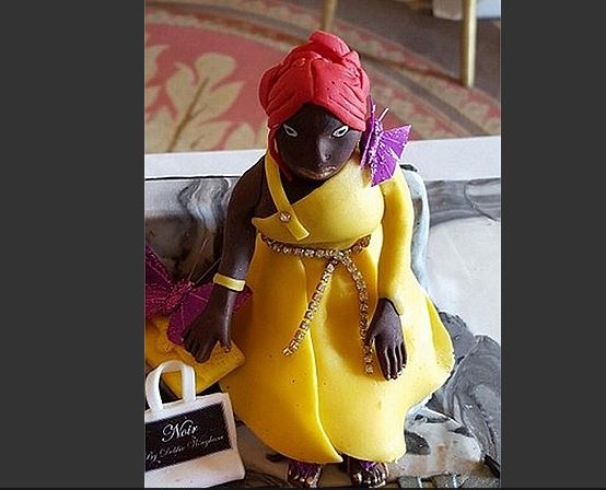 Khách hàng đặt chiếc bánh này nhằm tổ chức sinh nhật hoành tráng cho con gái.