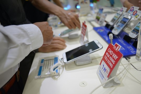 Thuc hu ve lai suat vay tra gop toi 70% hinh anh