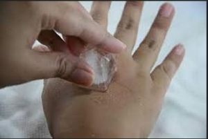 13 meo cuu nguy khi dau rang hinh anh