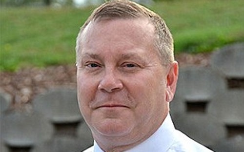 Chan dung nguoi lat tay Volkswagen noi doi hinh anh