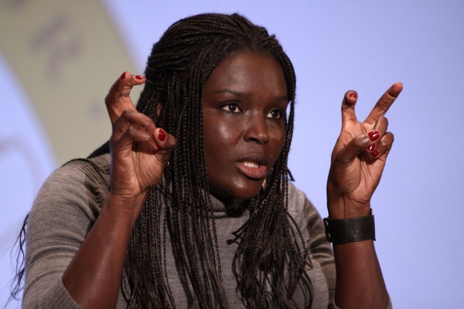 163.000 trieu phu dola o chau Phi xai tien ra sao? hinh anh