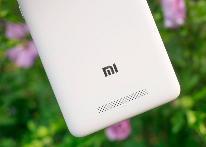 Xiaomi dang tu giet chinh minh? hinh anh