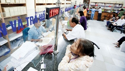 Chi tra luong huu, tro cap: Nhieu bat cap hinh anh