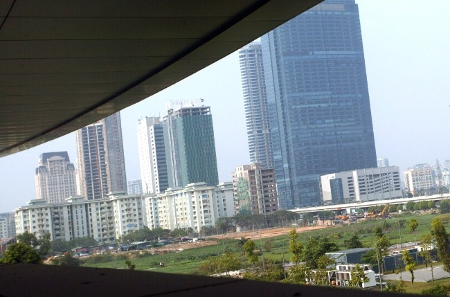 Canh bao bong bong BDS: Chu dau tu bat tay co lam gia hinh anh